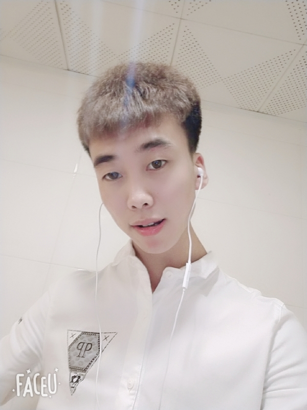 晚枫的第二张照片--烟台中老年相亲网