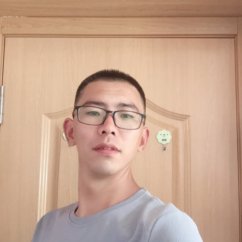 大耳朵的第一张照片--烟台中老年相亲网