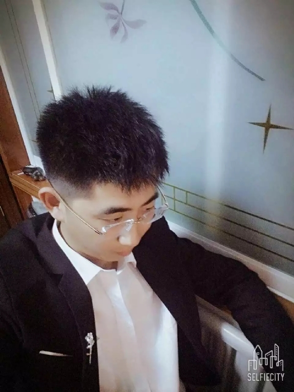 浮生的第一张照片--烟台中老年相亲网