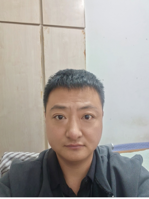 追爱大叔的第一张照片--烟台中老年相亲网